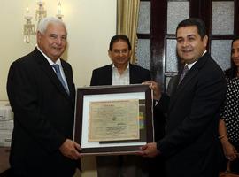 Martinelli recibe al presidente electo de Honduras tras reciente triunfo electoral