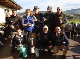 Ganadores del I Torneo Benéfico pro Banco de Alimentos en el Club Deva Golf