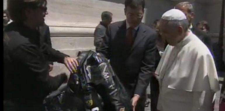 El Papa subastará su Harley Davidson para ayudar a los pobres
