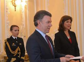 Santos pidió al nuevo Embajador de España seguir suprimiendo \antipáticas visas\ 