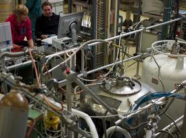 Un experimento del CERN pesa antimateria con una precisión sin precedentes