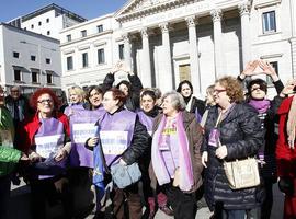 Valenciano: La ley de Gallardón \"no es una ley contra el aborto\", sino \"contra las mujeres\"