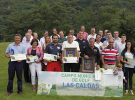 Carmen Vidau y Norena Lueje,  Vencedoras del torneo de golf LA NUEVA ESPAÑA