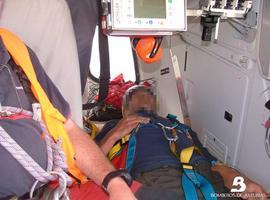 El montañero inglés rescatado en Picos, ingresado en Arriondas con pronóstico reservado