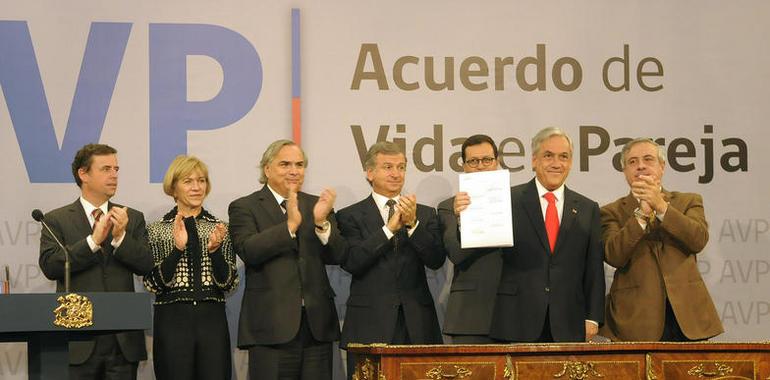 Chile aprueba el Acuerdo de Vida en Pareja que trata por igual a uniones del mismo o distinto sexo