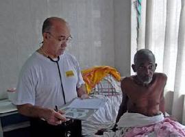 Partió a Sierra Leona el Hércules que repatriará a Manuel García Viejo, enfermo de ébola