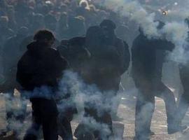 Violentos incidentes en Francia en protesta por ecologista muerto por gendarmes