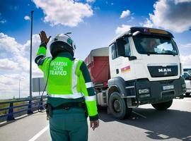 La campaña de Tráfico se salda en Asturias con 362 furgonetas o camiones denunciados