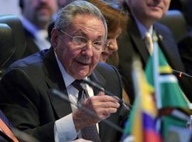 Raúl Castro califica de “valiente” decisión de Obama sobre Cuba  