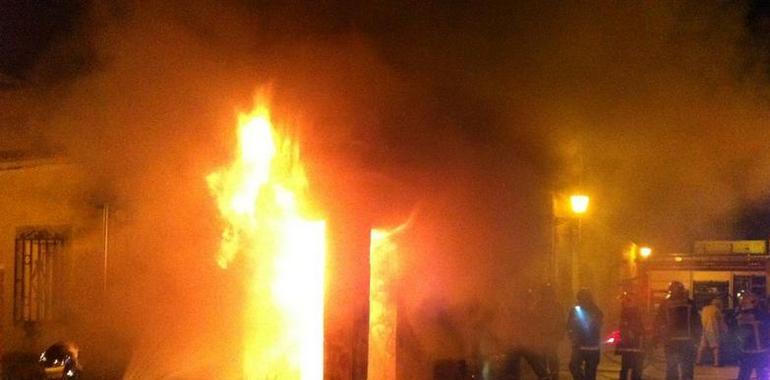 Un hombre fallece en un incendio de vivienda en Colmenar Viejo