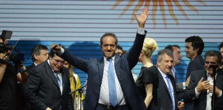 Scioli encabeza la intención de voto para las presidenciales en Argentina