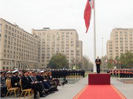 Piñera promulga un Proyecto de Ley que permite izar la Bandera chilena durante todo el año