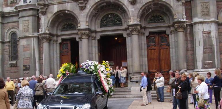 Funeral por Doña Josefina Mier Álvarez en San Juan 