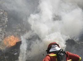La UME despliega más de 60 militares en el incendio de Ibiza
