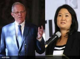 Perú: Keiko Fujimori se mantiene adelante de su contendor Pablo Kuczynski 