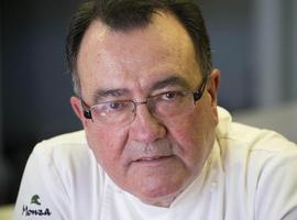 El cocinero asturiano Pedro Morán recibe el premio "La gastronomía y la pintura" de Casa Consuelo