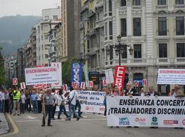 Manifestación en Oviedo de la Concertada contra su discriminación
