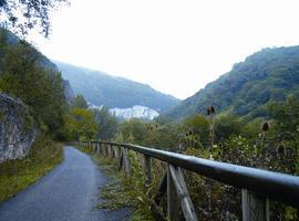 Abre el Camino Natural de la Senda del Oso, entre Entrago y Cueva Huerta