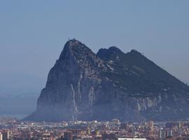ONU insta a buscar solución para la colonia británica de Gibraltar