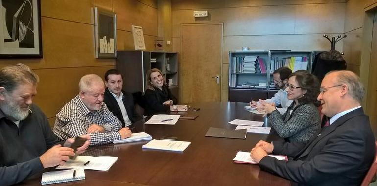 Presidente de Asturias y ministro de Fomento verán calendario de infraestructuras