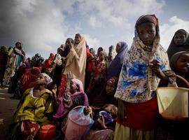 Cajastur entrega 100.000 € a UNICEF, para ayudar a la crisis alimentaria en el cuerno de África