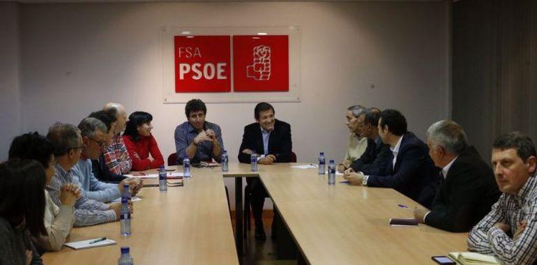 La FSA cierra filas con Javier Fernández para el Presupuesto de Asturias