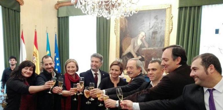 Fraternidad navideña de los alcaldes asturianos