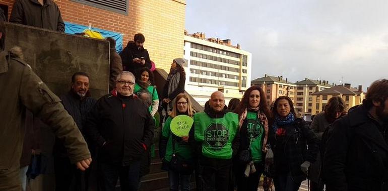 Stop Desahucios Oviedo riñe a la PAH Asturias por sus críticas a Taboada