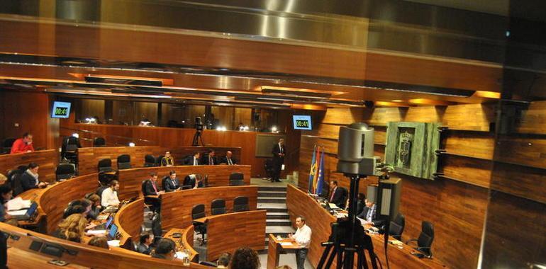 La Junta General, primer parlamento con una política de gestión de documentos electrónicos