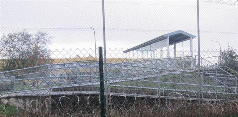 Llamazares reclama una nueva dirección para la cárcel asturiana de Villabona