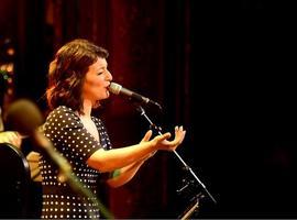 Mara Barros presenta su nuevo disco en Avilés