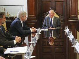 Dastis reitera invitacion al presidente del Perú a visitar España