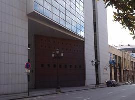 La Fiscalía investiga posibles delitos de prevaricación y fraude del ayuntamiento de Oviedo y Aqualia