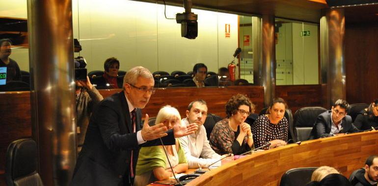 Llamazares exige al Presidente de Asturias la defensa pública del impuesto de sucesiones