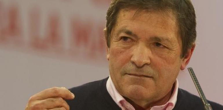 El presidente del Principado reclama a Rajoy las comunicaciones pendientes en Asturias