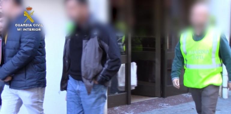 103 detenidos, varios en Oviedo, por pornografía infantil en las redes