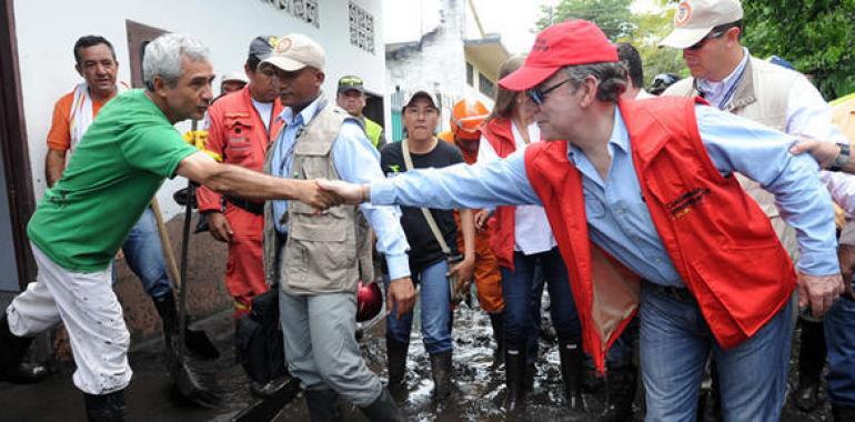La prioridad es salvar vidas, afirmó el Presidente Santos durante su visita a Útica 