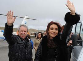La Presidenta de Argentina exhortó a crear más refinerías junto a los pozos petrolíferos