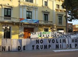 Recortes Cero lanza la campaña "No queremos muros, ni de Trump ni de Puigdemont"