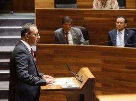 Fernando Lastra asume la cartera de Infraestructuras en el Ejecutivo asturiano