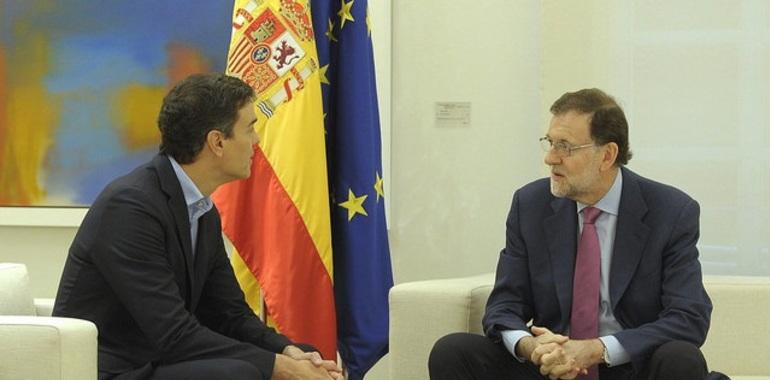 Pedro Sánchez pide a Rajoy “encauzar” el diálogo con la Generalitat