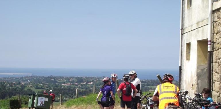 La senda del Asturcón, objetivo de los ciclistas de Asturies ConBici para este domingo
