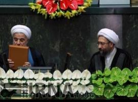 Rohani asume el cargo de presidente de Irán en su segundo mandato