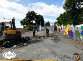 Bomberos y Guardia Civil controlan alarmante fuga de gas en Vegadeo 