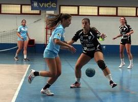 Estreno victorioso del Oviedo Balonmano Femenino