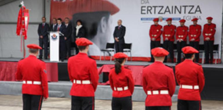 La segunda edición del Día de la Ertzaintza se celebra este domingo en Arkaute 