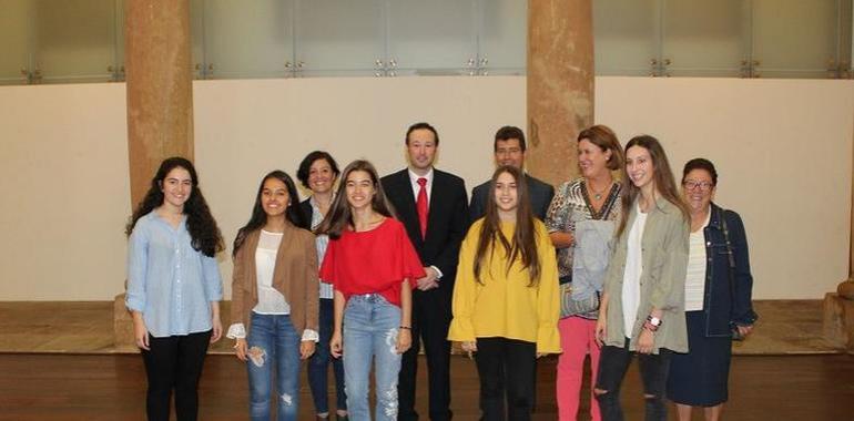 Sin sombra, del Colegio Virgen Mediadora de Gijón ganadores de Euroscola