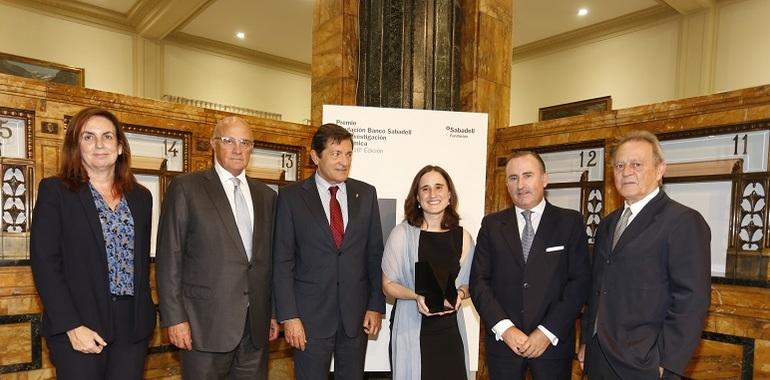 Mar Reguant recoge el Premio Banco Sabadell a la Investigación Económica
