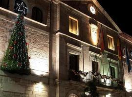 La Navidad empieza a iluminar Posada, Nueva y la Villa de Llanes