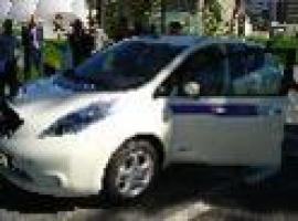 El primer taxi eléctrico de España recorre desde hoy las calles de Valladolid